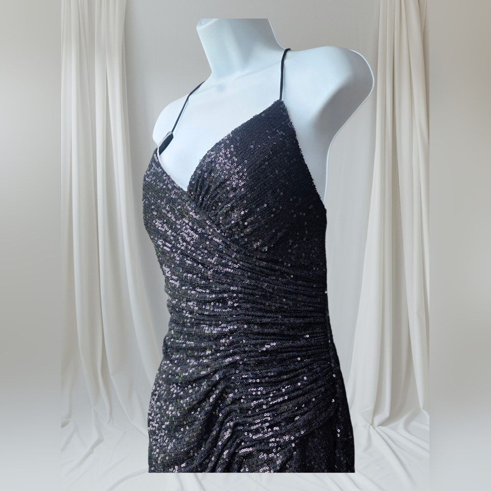 Cinderella Divine Sequin Gown- L - Picture 6 of 15